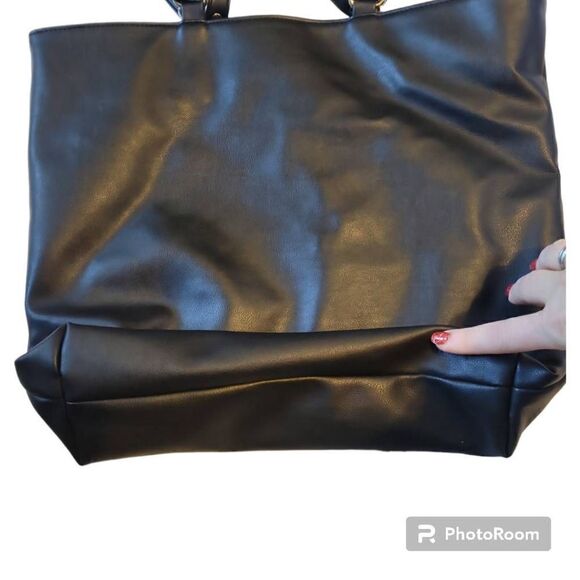 Rampage Faux Leather Black Quilted Tote - Picture 3 of 12